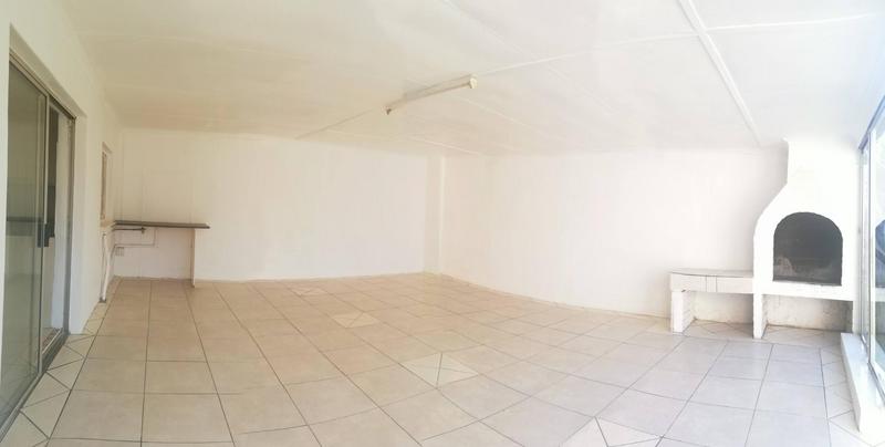 To Let 3 Bedroom Property for Rent in Dobson Western Cape